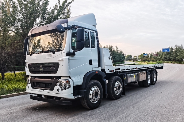 16-Ton Flatbed Wrecker
